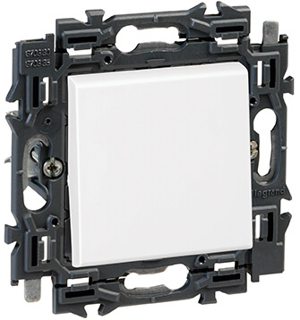 Bouton poussoir simple 6A  - Connexion rapide - Valena Next - Blanc - Legrand