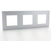 [LEG741133] Plaque triple horizontale - Entraxe 71mm - Valena Next - Alu - Legrand